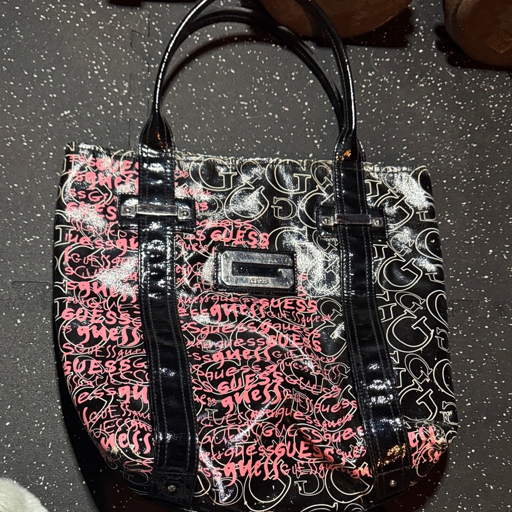 Guess Black and Pink Graphic Tote